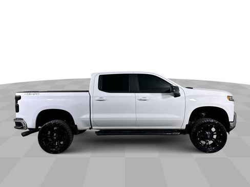 Used 2020 Chevrolet Silverado 1500 LT w/ Texas Edition AWD/4WD image 9