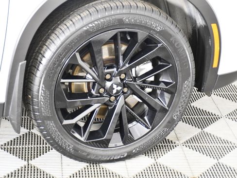 Used 2023 Mitsubishi Outlander SE Black Edition AWD/4WD image 51