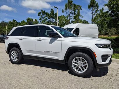 New 2025 Jeep Grand Cherokee Laredo X
