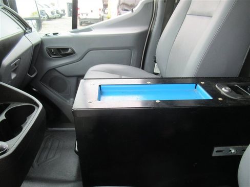 Used 2019 Ford Transit 250 130 Low Roof image 20