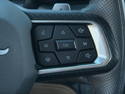 Used 2024 Ford Mustang GT Premium image 20