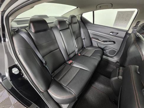 Used 2024 Nissan Altima 2.5 SR FWD image 17
