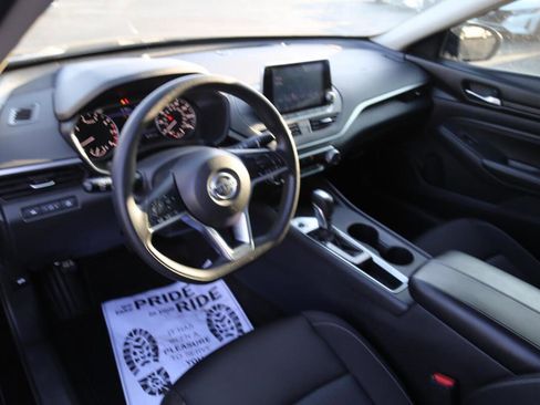 Used 2020 Nissan Altima 2.5 S image 6