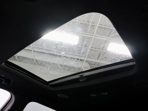 Used 2023 Chevrolet Traverse RS w/ LPO, Floor Liner Package AWD/4WD image 34