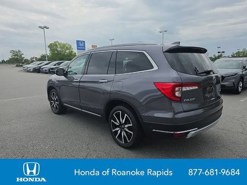 Used 2020 Honda Pilot Elite image 3