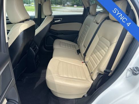 Used 2023 Ford Edge SEL w/ Convenience Package AWD/4WD image 18
