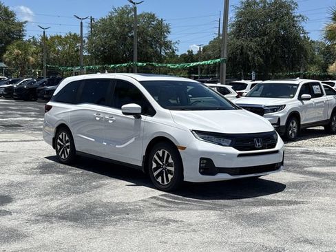 New 2026 Honda Odyssey EX-L image 1