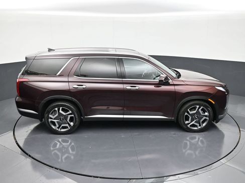 Used 2023 Hyundai Palisade SEL image 18