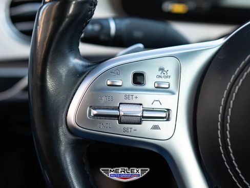 Used 2019 Mercedes-Benz S 560 4MATIC Sedan image 24