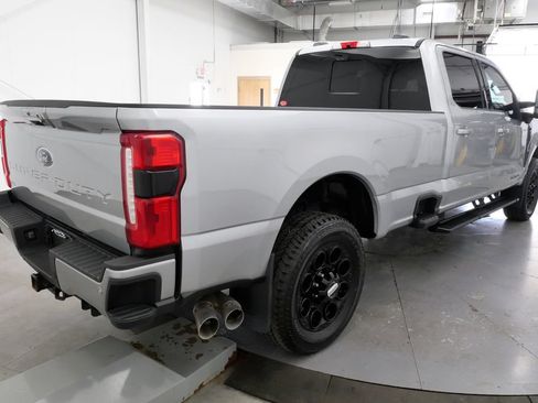 Used 2023 Ford F250 Lariat w/ Lariat Ultimate Package AWD/4WD image 7