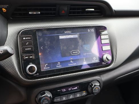 Used 2022 Nissan Kicks SV FWD image 6