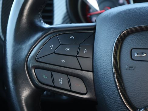 Used 2023 Dodge Charger SXT image 14