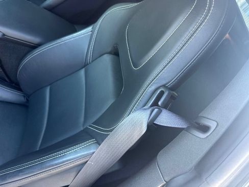 Used 2017 Chevrolet Corvette Stingray Coupe w/ Z51 1LT RWD image 3