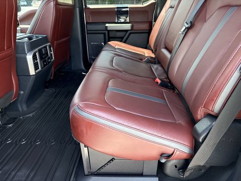 Used 2022 Ford F350 Platinum AWD/4WD image 19