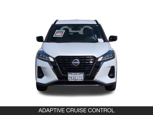 Certified 2024 Nissan Kicks SR w/ SR Premium Package image 4