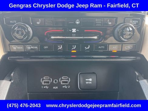 Certified 2023 Jeep Grand Cherokee Limited AWD/4WD image 50