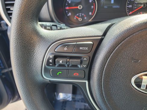 Used 2018 Kia Sportage LX AWD/4WD image 14