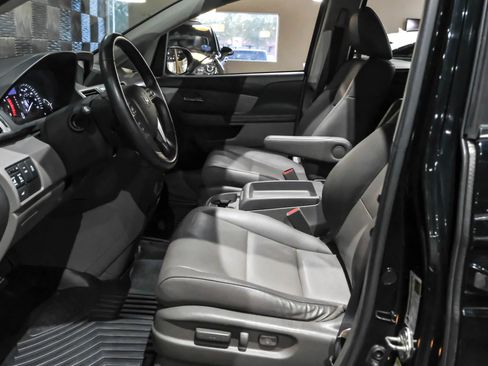 Used 2016 Honda Odyssey EX-L image 4