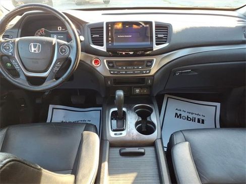 Used 2017 Honda Pilot EX-L image 11