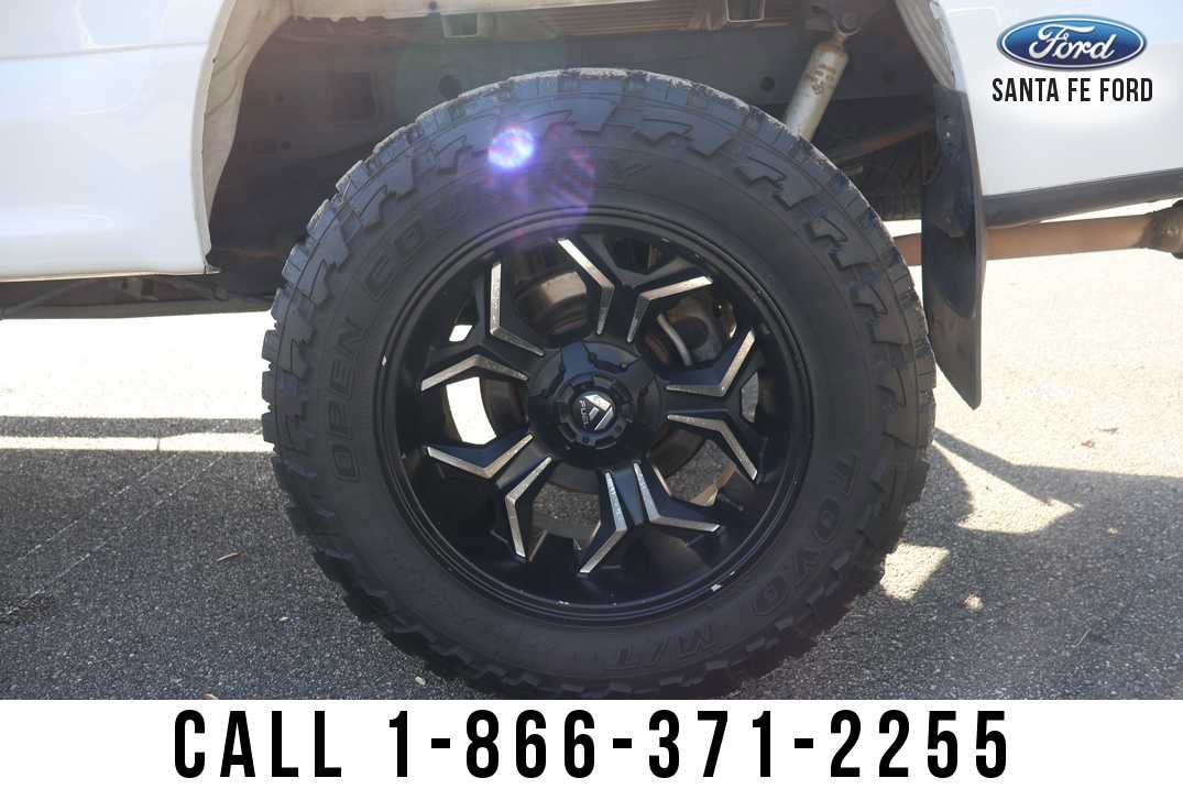 Used 2017 Ford F150 XLT w/ XTR Package AWD/4WD image 16