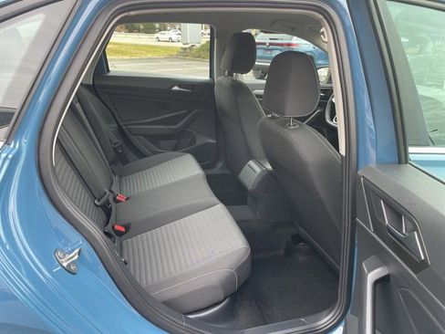 Certified 2025 Volkswagen Jetta S image 10