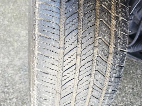 Used 2008 Toyota RAV4 Limited image 16