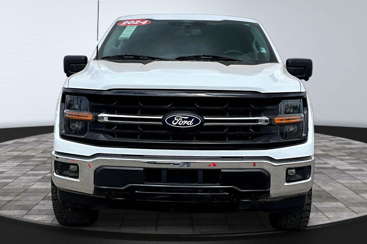 Used 2024 Ford F150 XLT w/ Tow/Haul Package AWD/4WD image 3