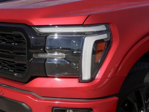 Used 2025 Ford F150 Lariat w/ Equipment Group 502A High image 3