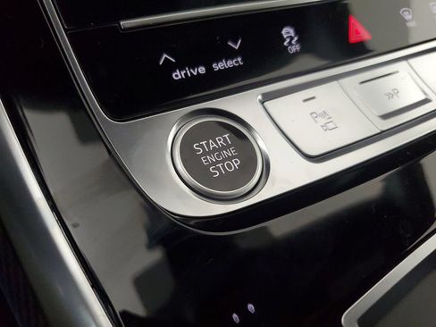 New 2026 Audi Q8 Prestige AWD/4WD image 32