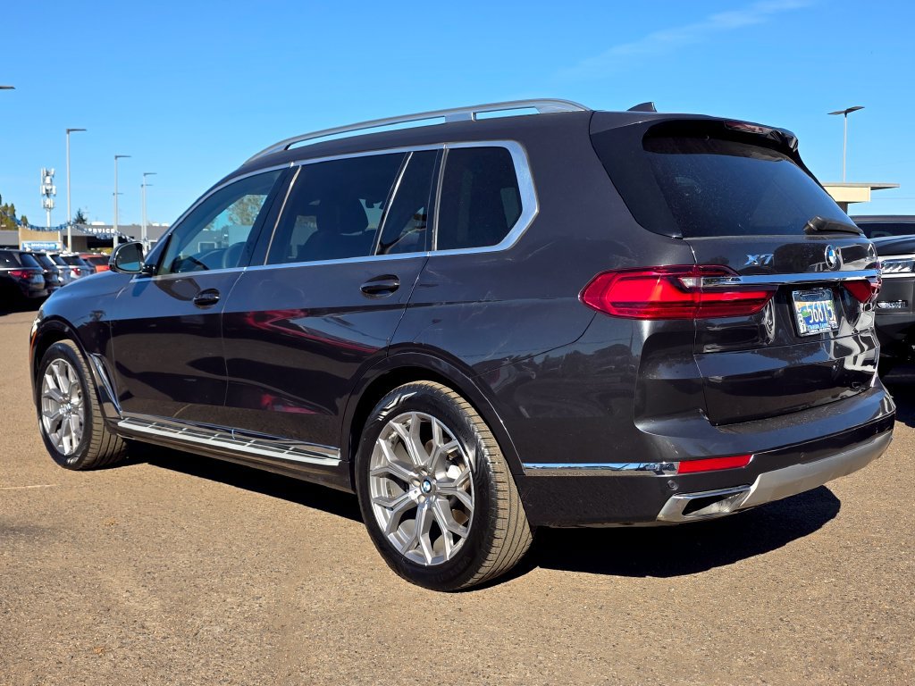 Used 2019 BMW X7 xDrive40i w/ Cold Weather Package AWD/4WD image 2