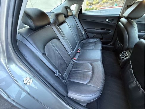 Used 2017 Kia Optima EX image 25