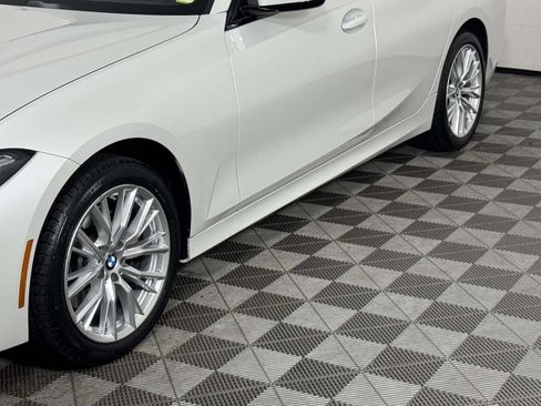Used 2023 BMW 330i xDrive Sedan w/ Premium Package AWD/4WD image 13