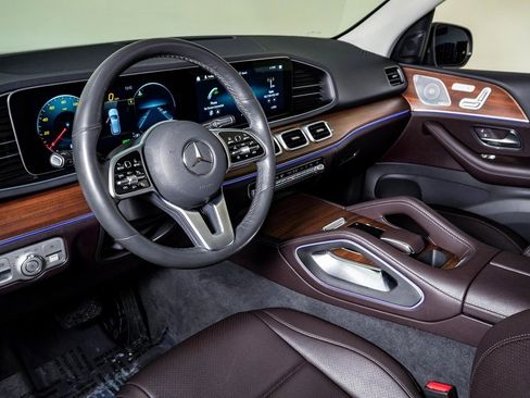 Used 2020 Mercedes-Benz GLE 450 4MATIC image 19