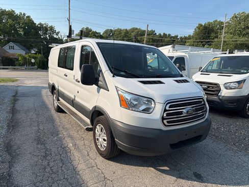 Used 2018 Ford Transit 250 130 Low Roof w/ Exterior Upgrade Package RWD image 24