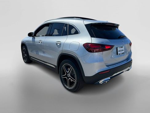 New 2026 Mercedes-Benz GLA 250 image 3