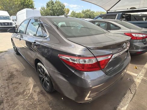 Used 2015 Toyota Camry XSE FWD image 4