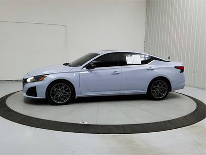 Used 2024 Nissan Altima 2.0 SR