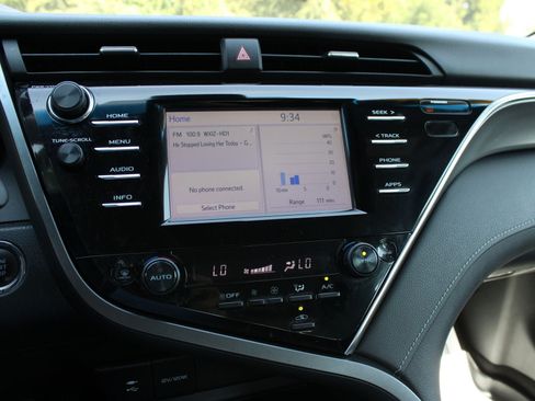 Used 2018 Toyota Camry XSE w/ Protection Package (Q2) FWD image 40