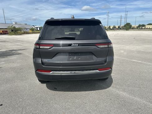 Certified 2024 Jeep Grand Cherokee Limited 4xe AWD/4WD image 13