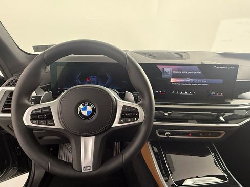 Used 2026 BMW X5 xDrive40i w/ M Sport Package image 11