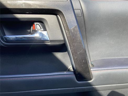 Used 2024 Toyota 4Runner TRD Off-Road Premium image 34