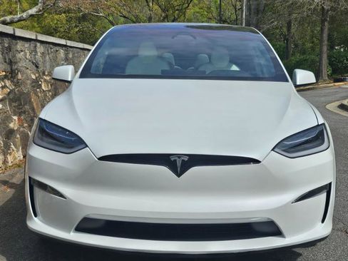 Used 2023 Tesla Model X AWD/4WD image 6