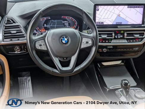 Used 2023 BMW X3 xDrive30i w/ Premium Essential Package AWD/4WD image 3