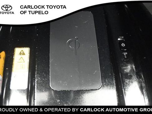 Used 2022 Toyota Prius Prime XLE w/ Protection Package (TMS) FWD image 27