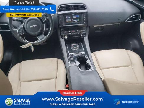 Used 2017 Jaguar F-PACE Premium image 11