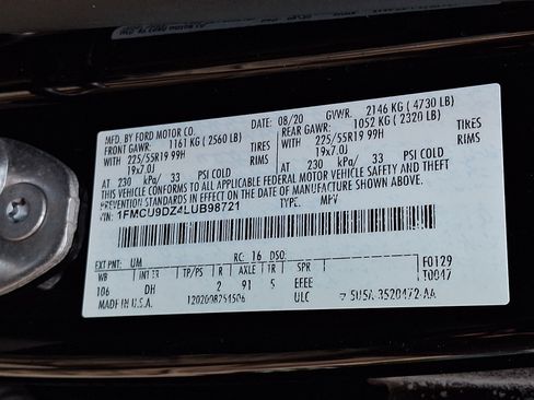 Certified 2020 Ford Escape Titanium w/ Titanium Premium Package 2.0 AWD/4WD image 27