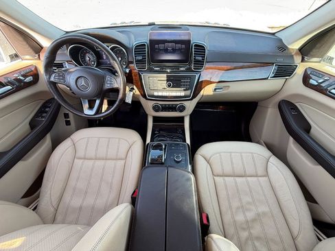 Used 2019 Mercedes-Benz GLS 450 4MATIC w/ Premium 1 Package image 6