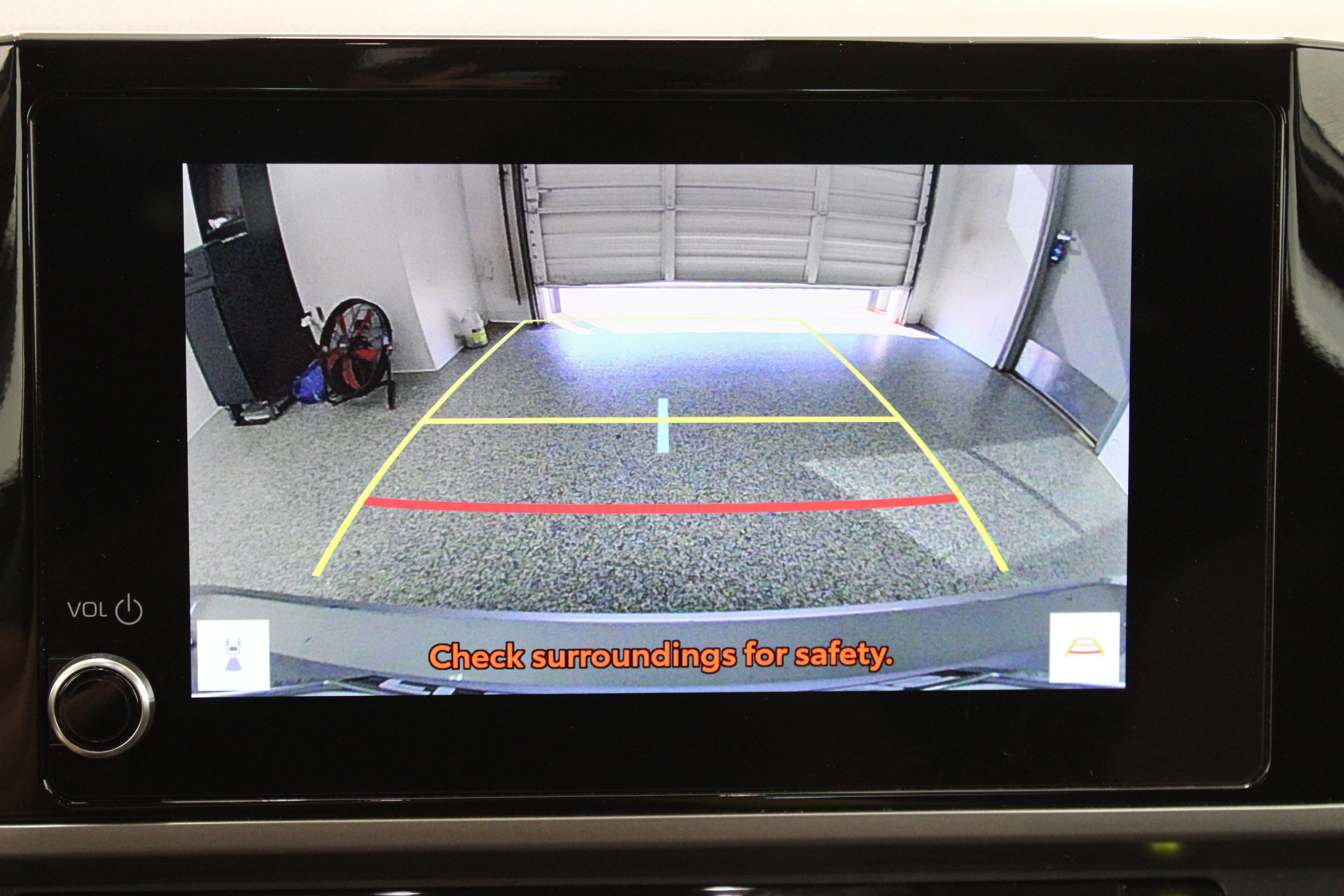 Used 2025 Toyota Camry LE FWD image 20