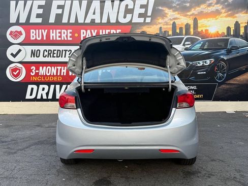 Used 2012 Hyundai Elantra GLS FWD image 20