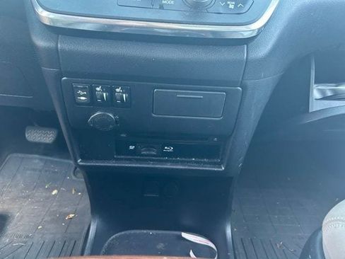 Used 2016 Toyota Sienna Limited Premium w/ Protection Package AWD/4WD image 20